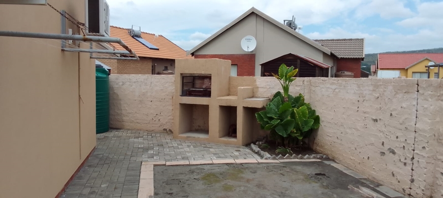 3 Bedroom Property for Sale in Waterkloof Hill Estate North West